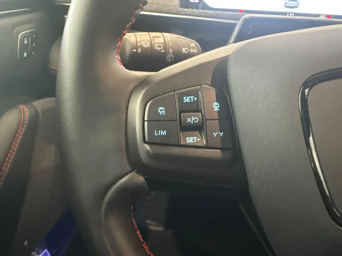 Extended Premium RWD 88 kWh TECHNOLOGY PACK | PANORAMA DAK | ADAPTIVE CRUISE