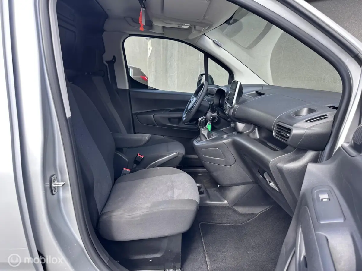1.5D L1H1 Edition | CarPlay | Navi | Cruise | PDC