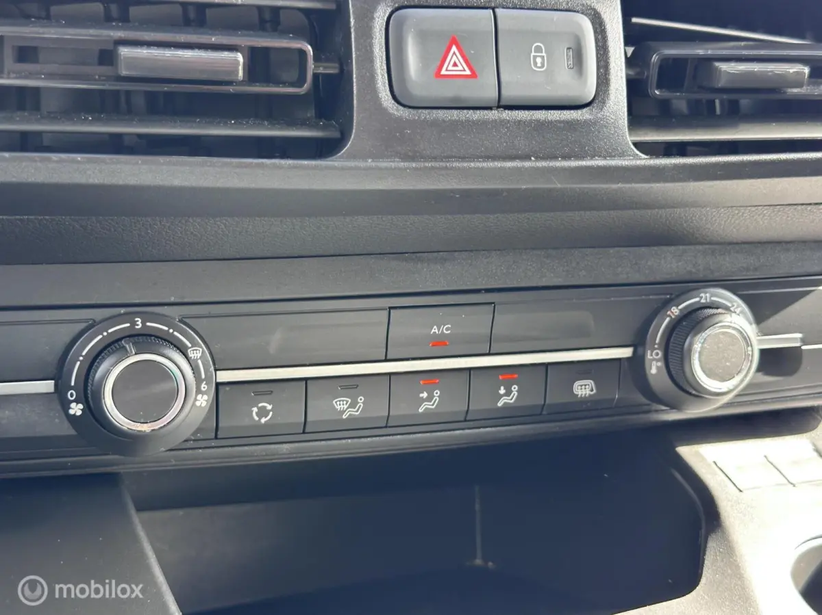 1.5D L1H1 Edition | CarPlay | Navi | Cruise | PDC