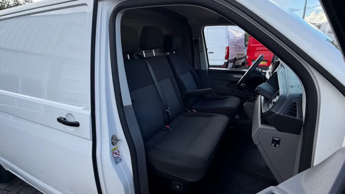2.0 TDI 81KW 110PK L2H1 EURO 6 AIRCO/ CRUISE CONTROL/ TREKHAAK/ RVS IMPERIAAL/ 100% DEALERONDERHOUDEN