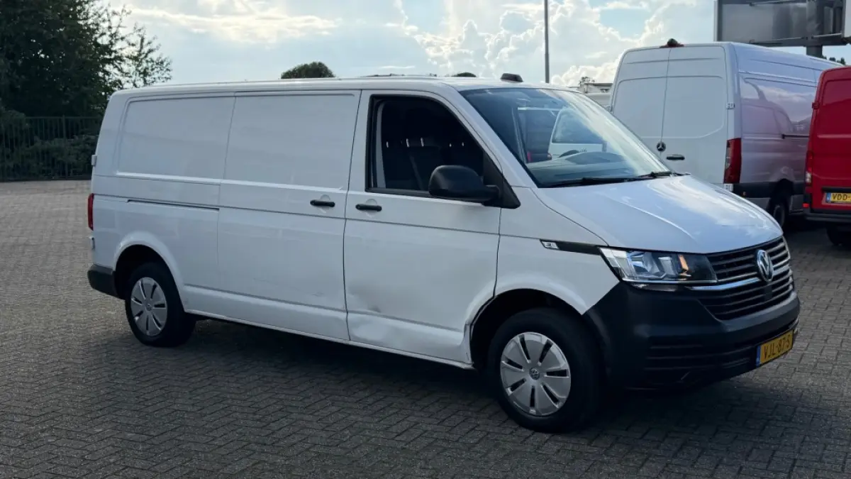 2.0 TDI 81KW 110PK L2H1 EURO 6 AIRCO/ CRUISE CONTROL/ TREKHAAK/ RVS IMPERIAAL/ 100% DEALERONDERHOUDEN