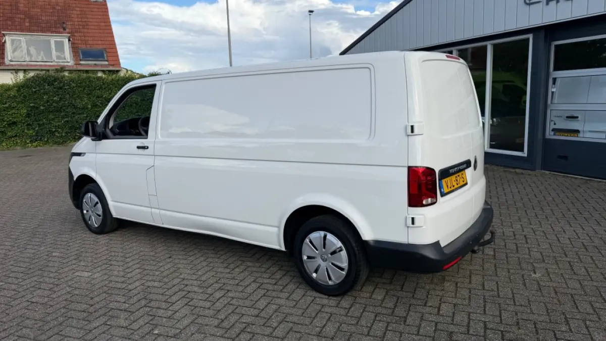 2.0 TDI 81KW 110PK L2H1 EURO 6 AIRCO/ CRUISE CONTROL/ TREKHAAK/ RVS IMPERIAAL/ 100% DEALERONDERHOUDEN