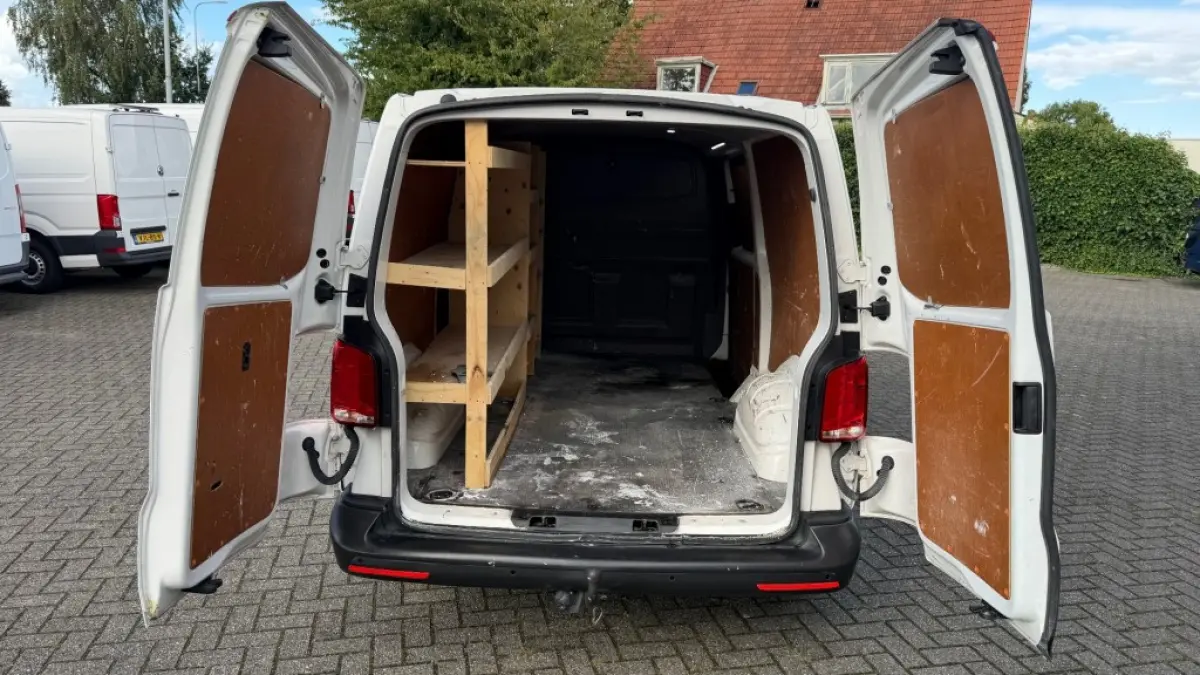 2.0 TDI 81KW 110PK L2H1 EURO 6 AIRCO/ CRUISE CONTROL/ TREKHAAK/ RVS IMPERIAAL/ 100% DEALERONDERHOUDEN