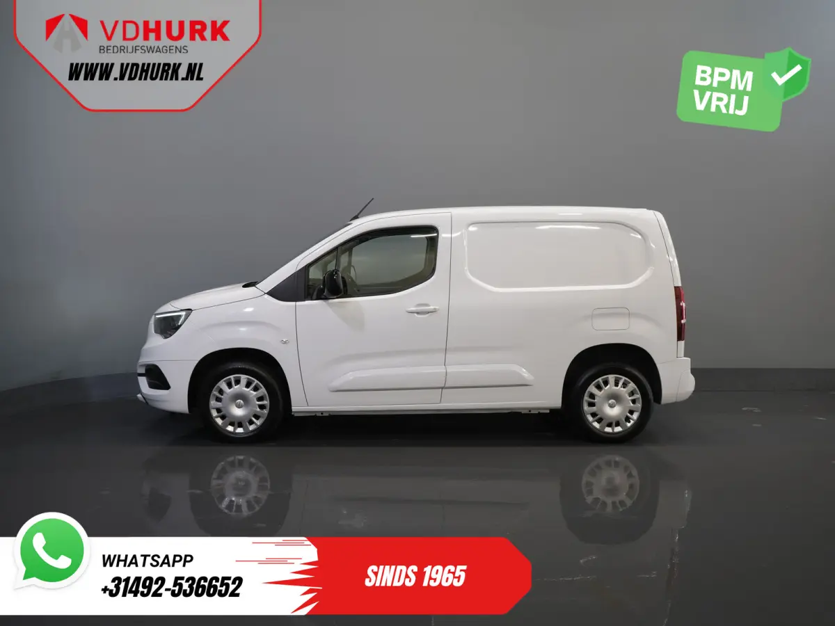 50kWh 285 WLTP 3 Pers./ Standkachel/ Snellader/ Stoelverw./ Stuurverw./ Keyless/ Carplay/ Navi/ Camera/ PDC/ Cruise/ Airco