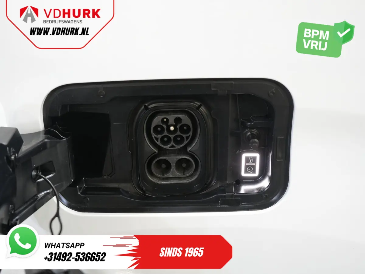 50kWh 285 WLTP 3 Pers./ Standkachel/ Snellader/ Stoelverw./ Stuurverw./ Keyless/ Carplay/ Navi/ Camera/ PDC/ Cruise/ Airco