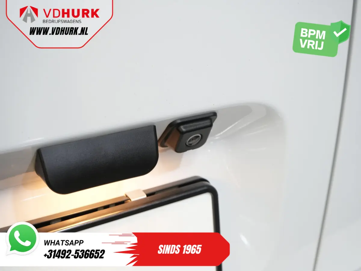 50kWh 285 WLTP 3 Pers./ Standkachel/ Snellader/ Stoelverw./ Stuurverw./ Keyless/ Carplay/ Navi/ Camera/ PDC/ Cruise/ Airco
