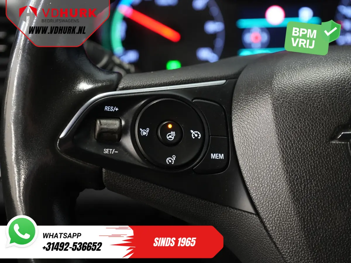 50kWh 285 WLTP 3 Pers./ Standkachel/ Snellader/ Stoelverw./ Stuurverw./ Keyless/ Carplay/ Navi/ Camera/ PDC/ Cruise/ Airco