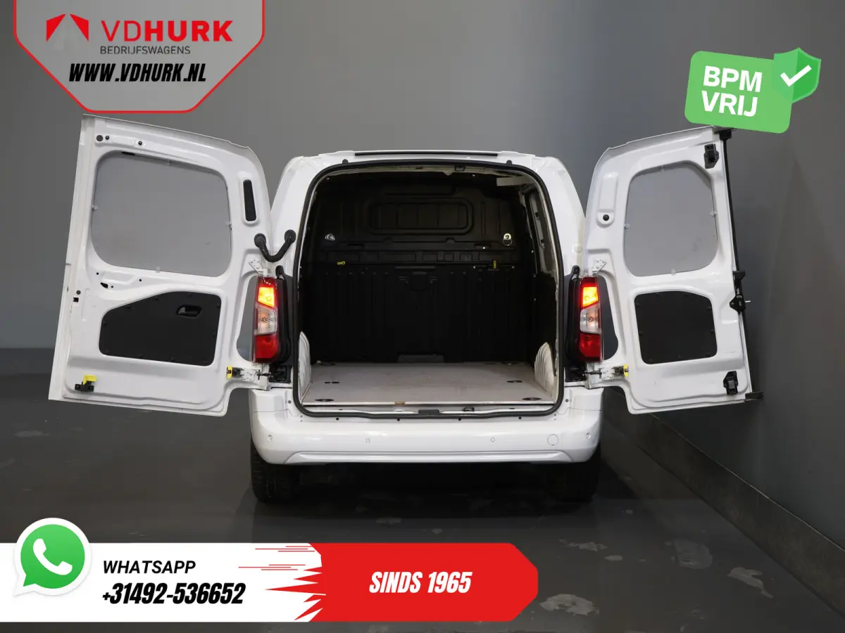 50kWh 285 WLTP 3 Pers./ Standkachel/ Snellader/ Stoelverw./ Stuurverw./ Keyless/ Carplay/ Navi/ Camera/ PDC/ Cruise/ Airco