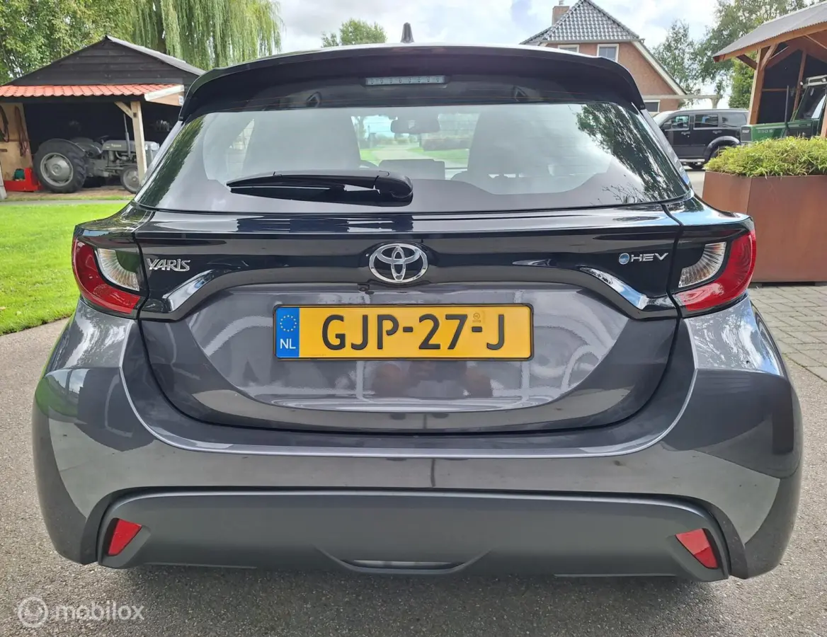 1.5 Hybrid 115 Active 1e Eig. BTW-Auto ! NL-Auto ! Apple-Carplay/Android Auto, Navigatie, Camera, Adap. Cruise-Control, Climate-Control.