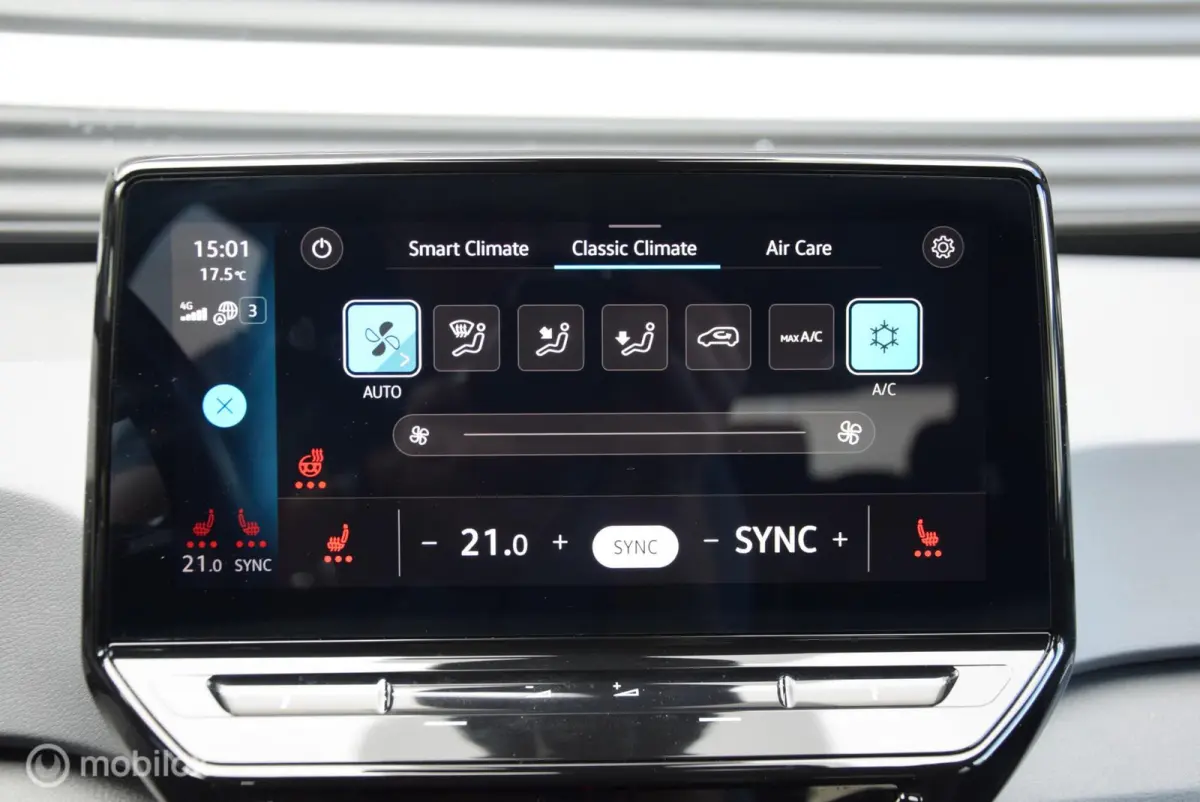 First 58 kWh Adaptive Cruise Carplay Stoel/stuurverwarming
