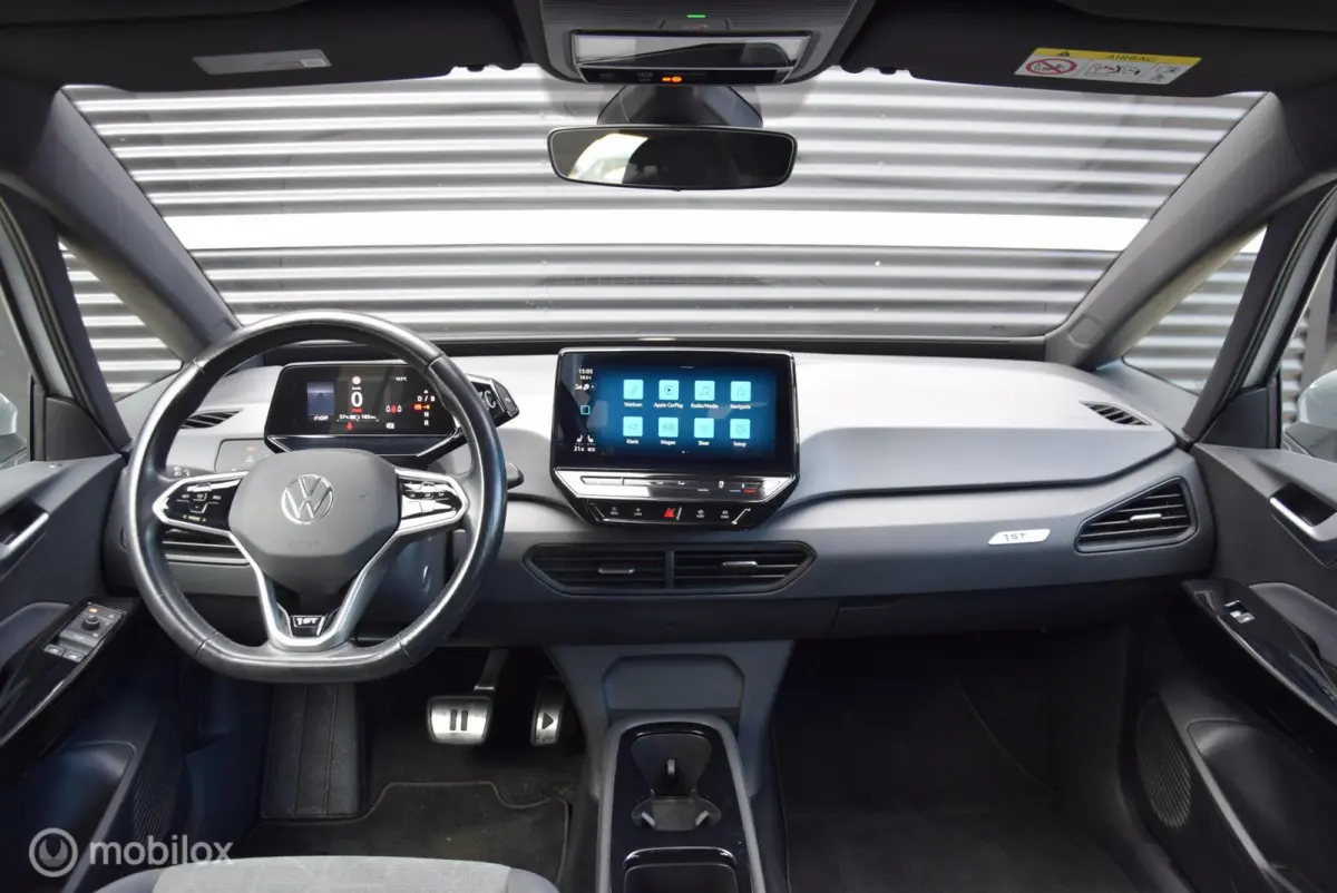 First 58 kWh Adaptive Cruise Carplay Stoel/stuurverwarming