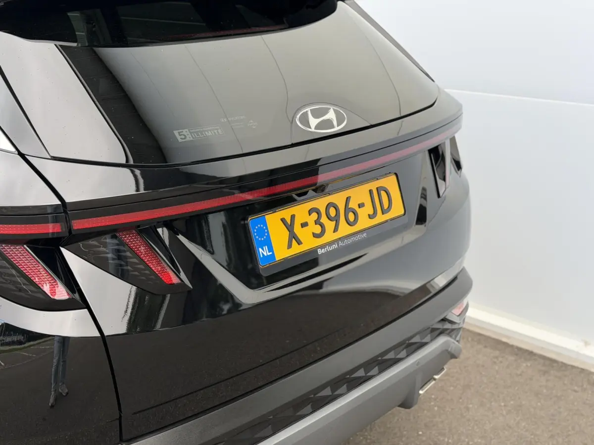 1.6 T-GDI PHEV Premium Sky SOH 100% | Panodak