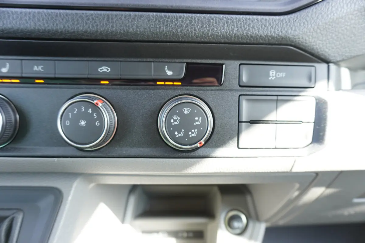 180pk Autonaat L4H3/L3H2 LED Camera Apple Carplay Stoelverwarming 3-Zits
