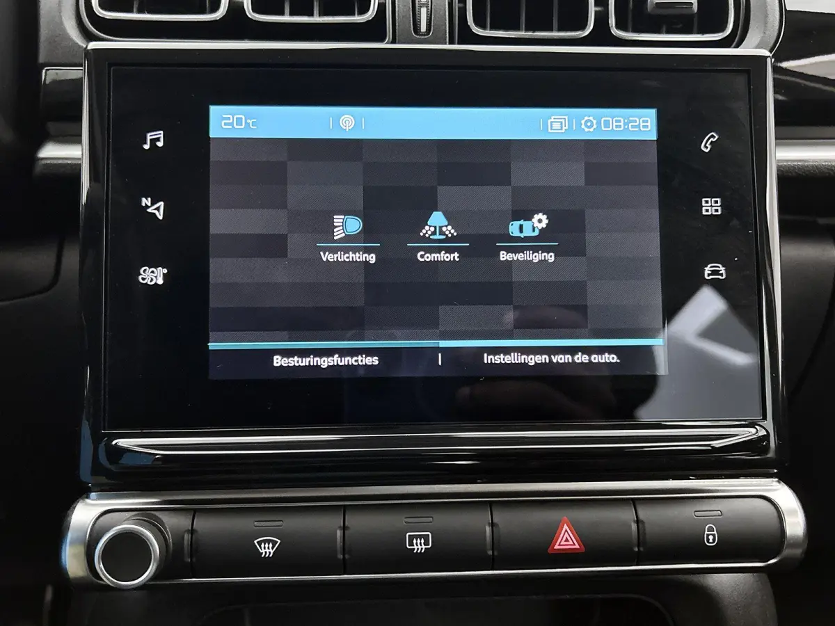 1.2 110pk Shine Automaat | Navigatie | Climate Control | Cruise Control | Parkeersensoren | 17"LMV | LED | Apple Carplay/Android Auto |