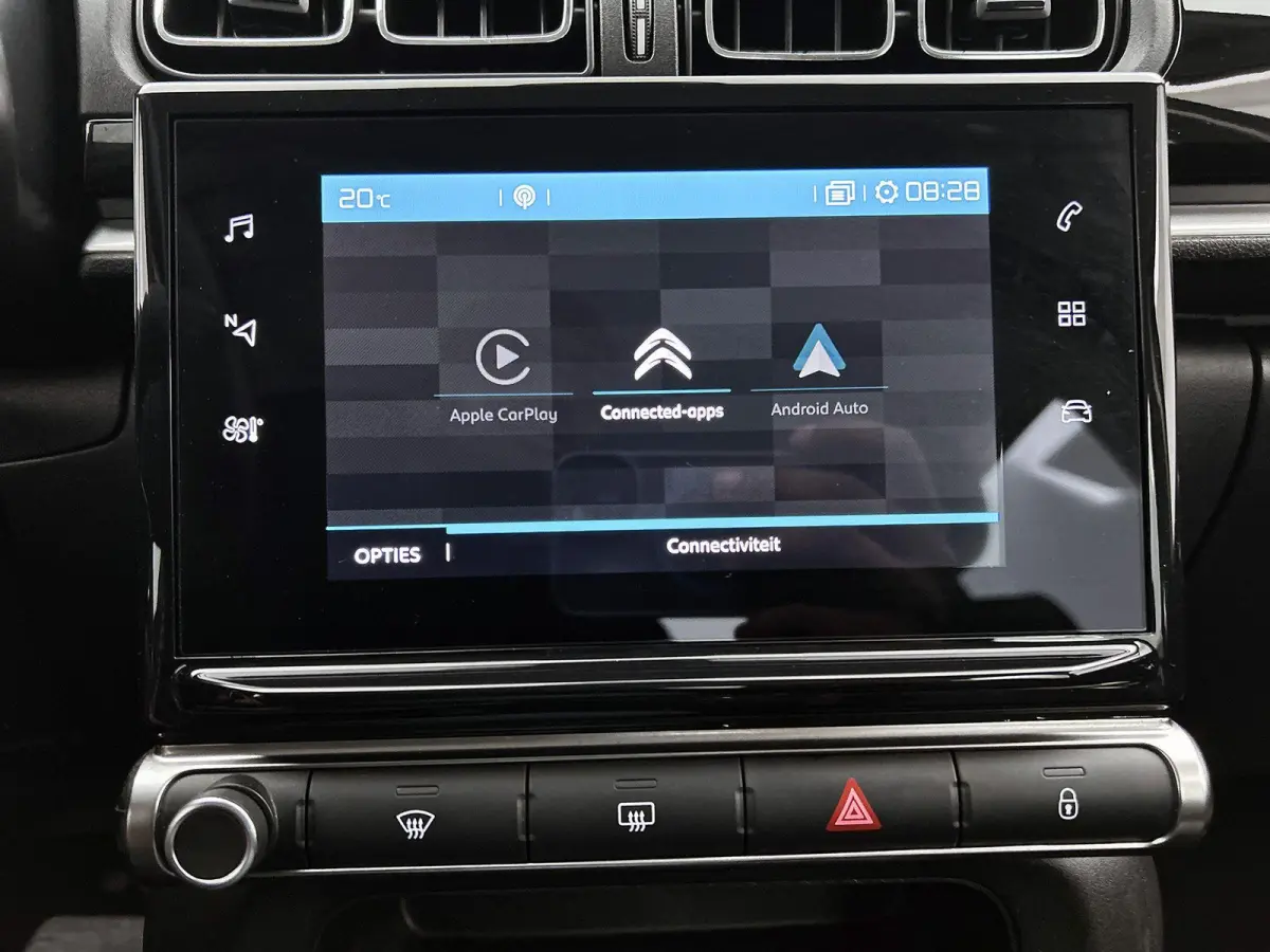 1.2 110pk Shine Automaat | Navigatie | Climate Control | Cruise Control | Parkeersensoren | 17"LMV | LED | Apple Carplay/Android Auto |
