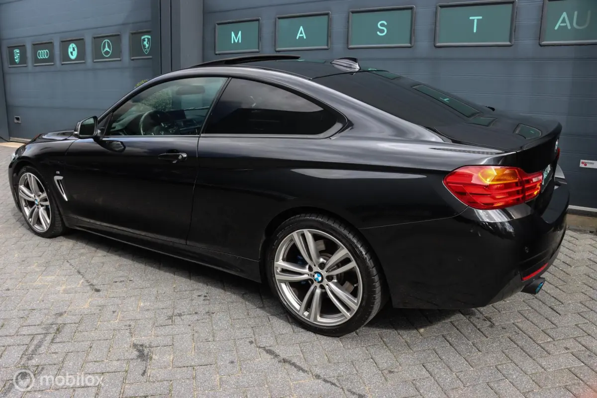 435i xDrive High Executive