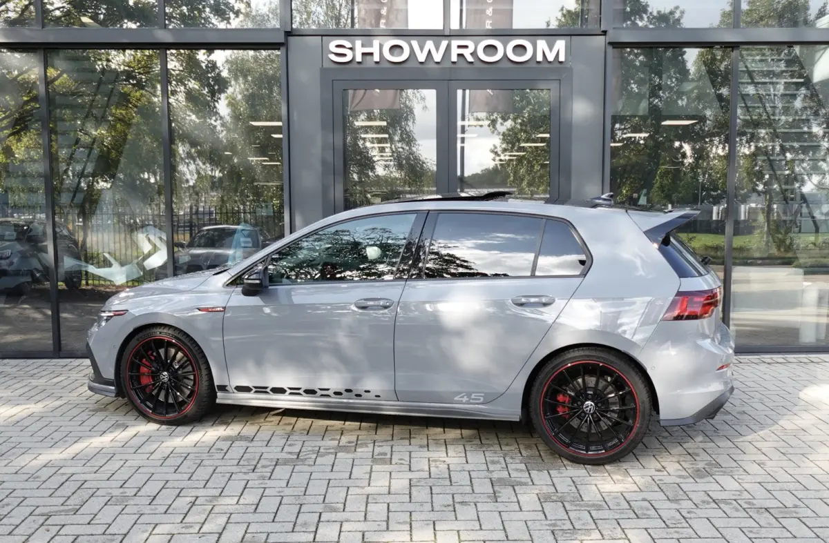 2.0 TSI GTI PANO KEYLESS ACC VOL
