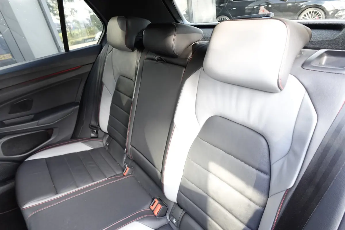2.0 TSI GTI PANO KEYLESS ACC VOL