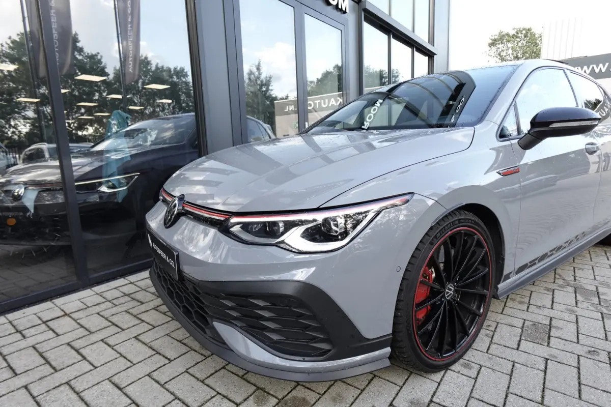 2.0 TSI GTI PANO KEYLESS ACC VOL