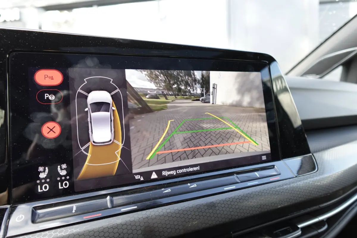 2.0 TSI GTI PANO KEYLESS ACC VOL