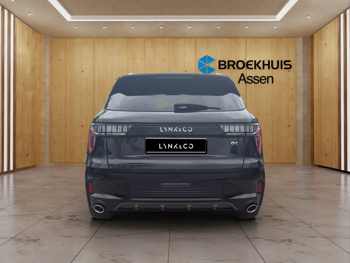 1.5 | BLIS | 360 Camera | Panoramadak | Keyless Start / Entry | Voorstoelen Verwarmd |