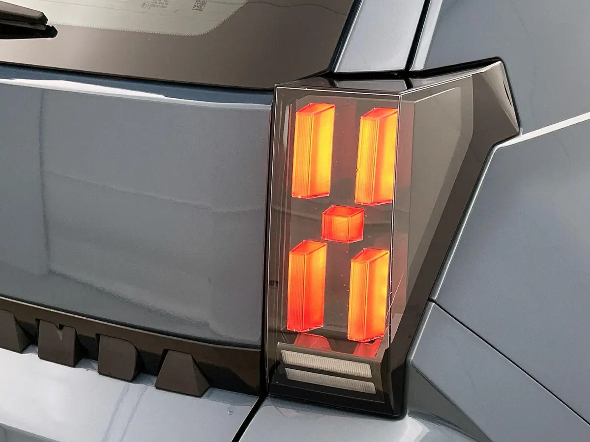 113pk RED 44 kWh Automaat | Airco | AppleCarPlay/Android | Cruise control | Parkeersensoren | LED |