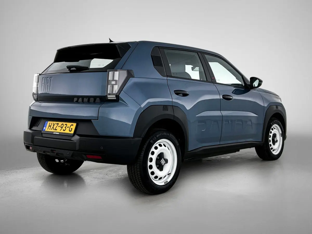 113pk RED 44 kWh Automaat | Airco | AppleCarPlay/Android | Cruise control | Parkeersensoren | LED |