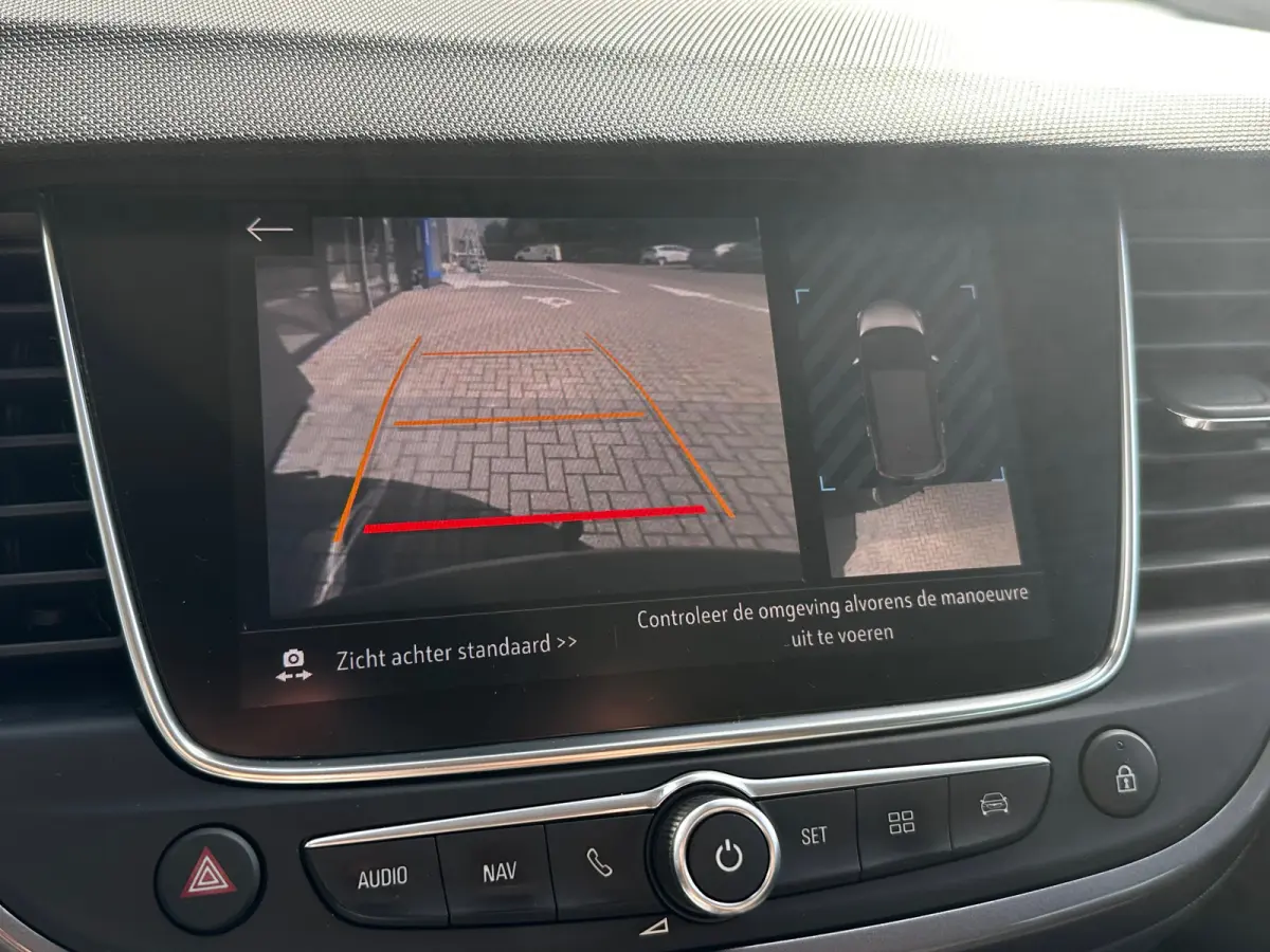 1.2 Turbo 130 PK Innovation+ | TREKHAAK AFNB.| HEAD UP DISPLAY| AGR COMFORTSTOELEN| STUUR, STOEL EN VOORRUITVERWARMING| DODEHOEK DETECTIE| DRAADLOZE TELEFOONLADER| FULL LED| CAMERA + PARKEER