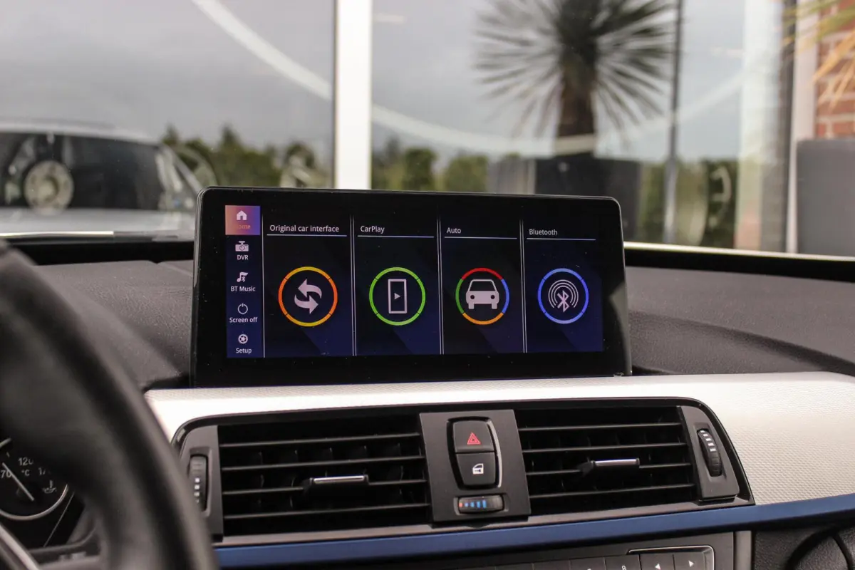 328i xDrive M Sport | Driving Assistant | Panoramadak | Active cruise control | Dodehoek detectie | Head-up | HiFi audio | Camera | Xenon adaptief | Trekhaak