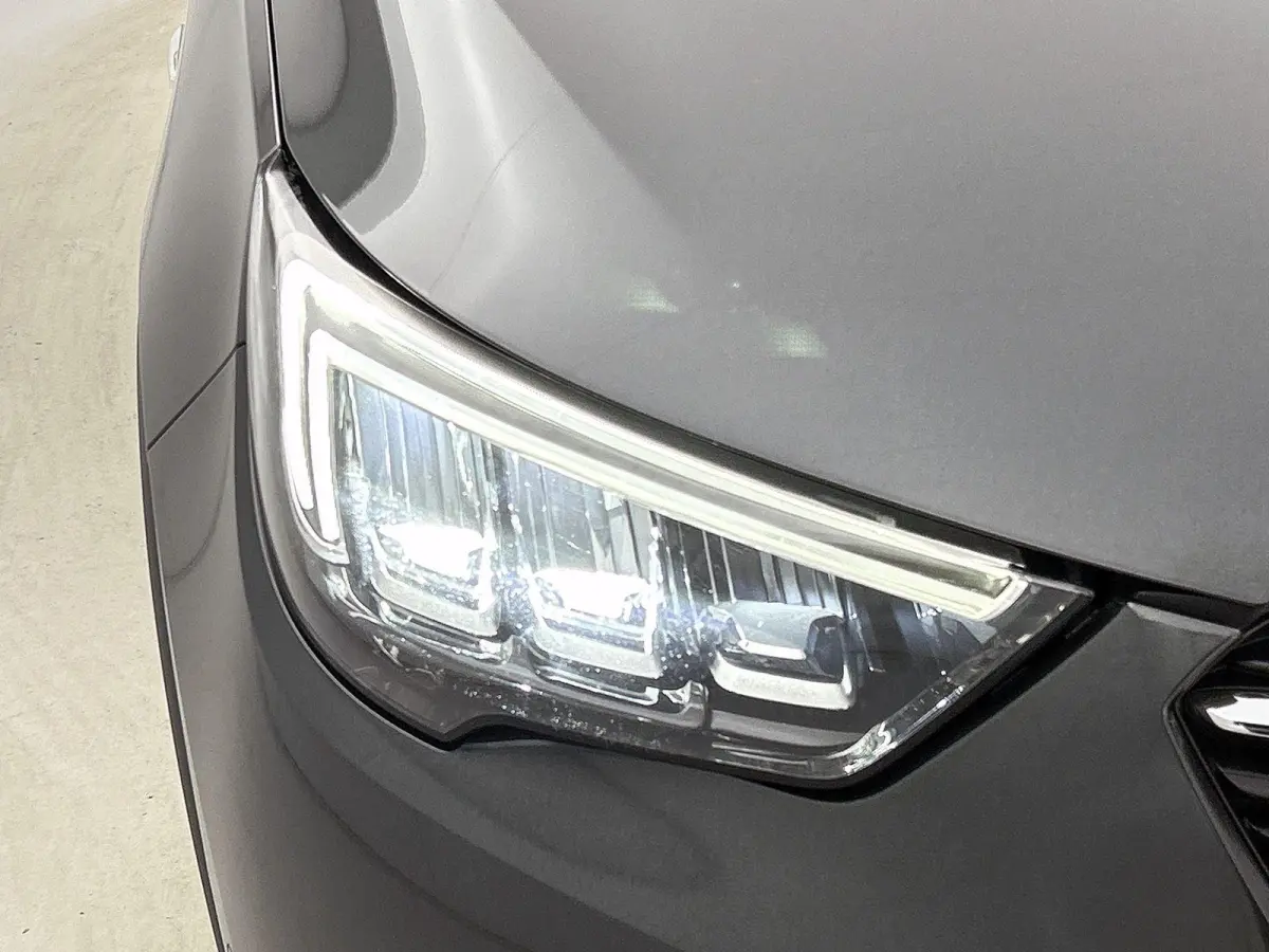 1.2 110pk Innovation Automaat | Trekhaak | Winter-Pakket | Glazendak | Camera | 17"LMV | LED | Dodehoekdetectie | Apple Carplay/Android Auto |