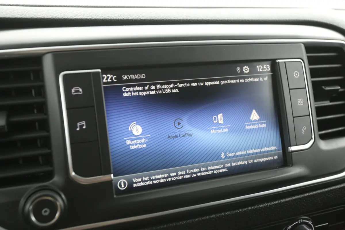 Worker L2H1 50 kWh | Snelladen | SOH 99% | Airco | Cruise | Carplay | 3 Zits | Parkeersens.