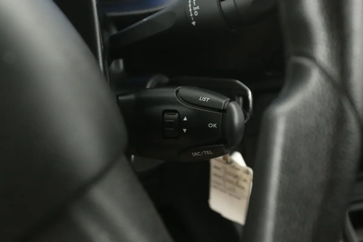 Worker L2H1 50 kWh | Snelladen | SOH 99% | Airco | Cruise | Carplay | 3 Zits | Parkeersens.