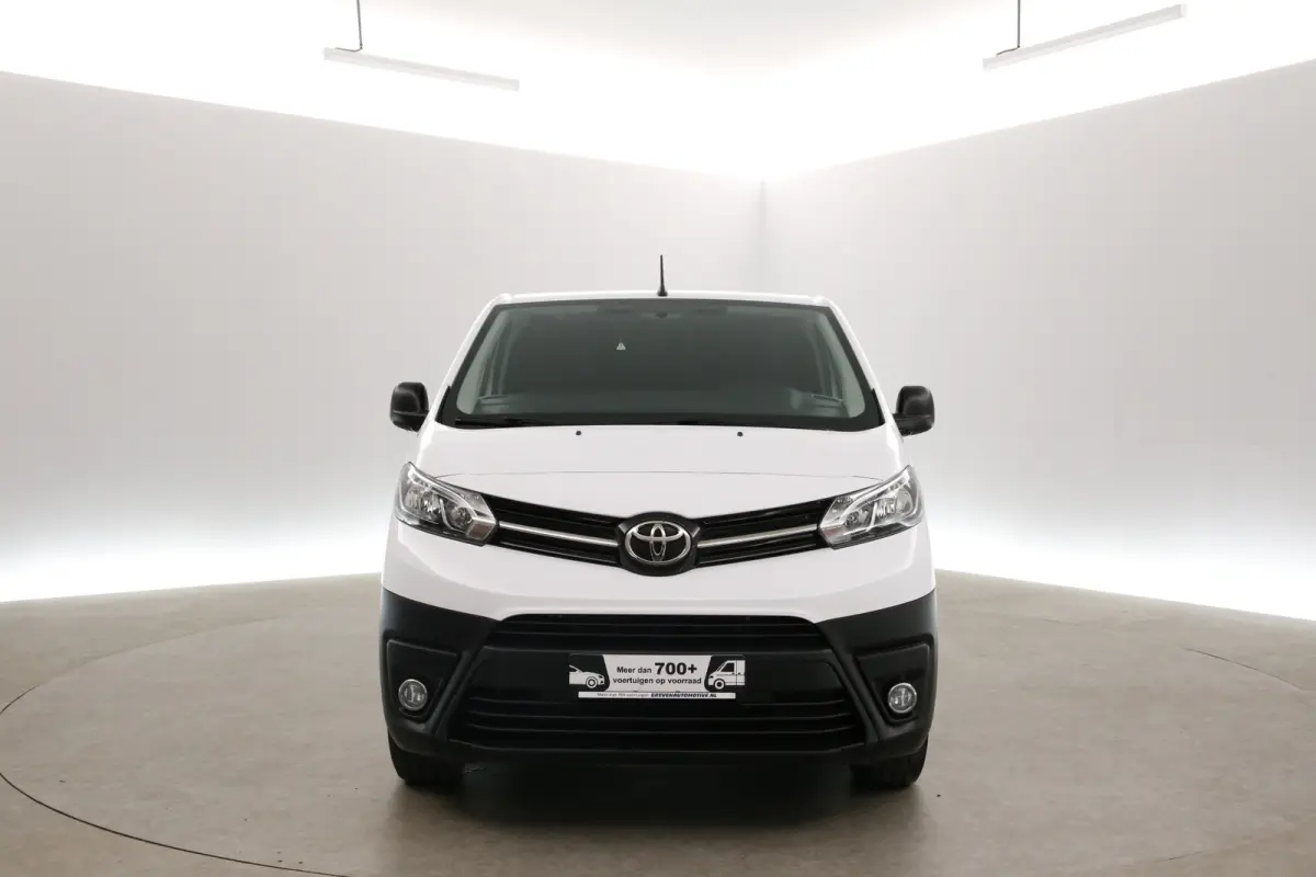 Worker L2H1 50 kWh | Snelladen | SOH 99% | Airco | Cruise | Carplay | 3 Zits | Parkeersens.
