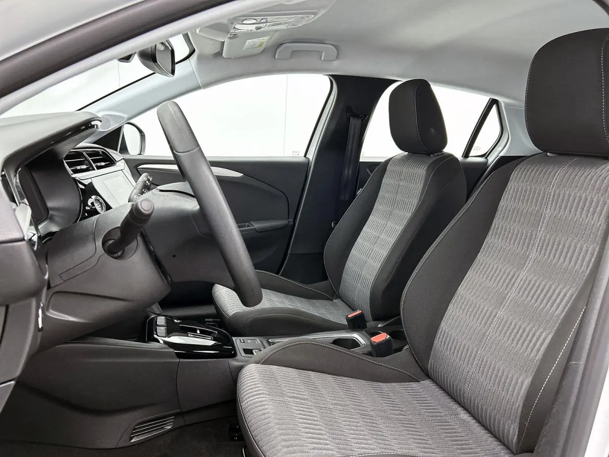 136pk 50 kWh Automaat | 1ste Eigenaar | ACCU 98% | Apple Carplay/Android Auto | Climate Control | Parkeersensoren | 16"LNV | LED |