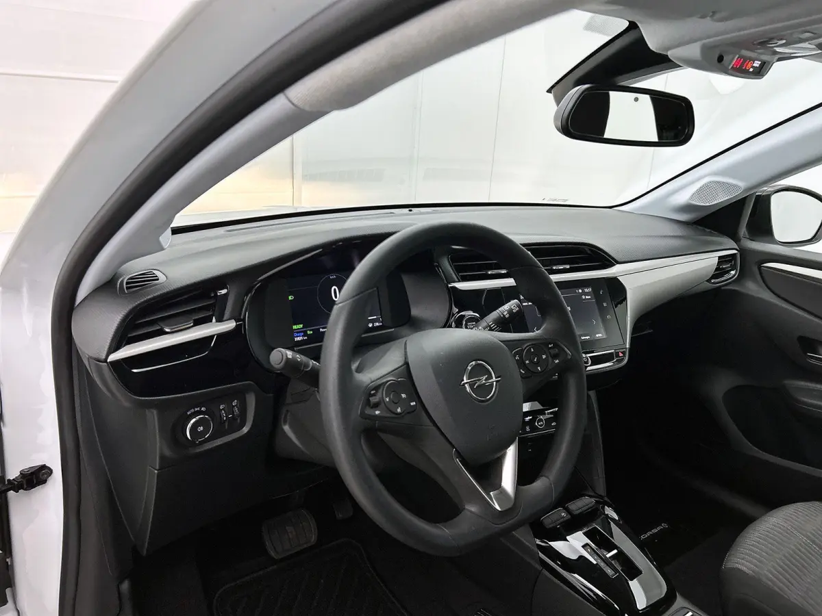 136pk 50 kWh Automaat | 1ste Eigenaar | ACCU 98% | Apple Carplay/Android Auto | Climate Control | Parkeersensoren | 16"LNV | LED |