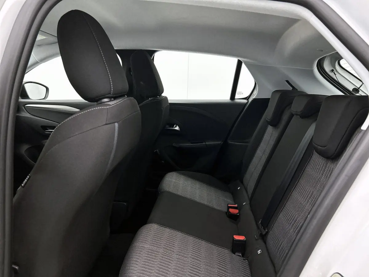 136pk 50 kWh Automaat | 1ste Eigenaar | ACCU 98% | Apple Carplay/Android Auto | Climate Control | Parkeersensoren | 16"LNV | LED |