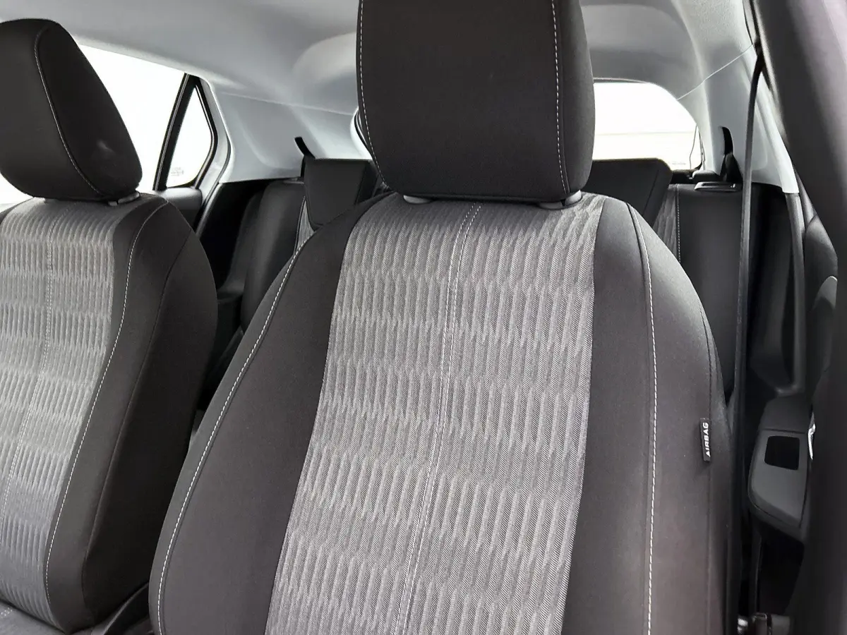 136pk 50 kWh Automaat | 1ste Eigenaar | ACCU 98% | Apple Carplay/Android Auto | Climate Control | Parkeersensoren | 16"LNV | LED |