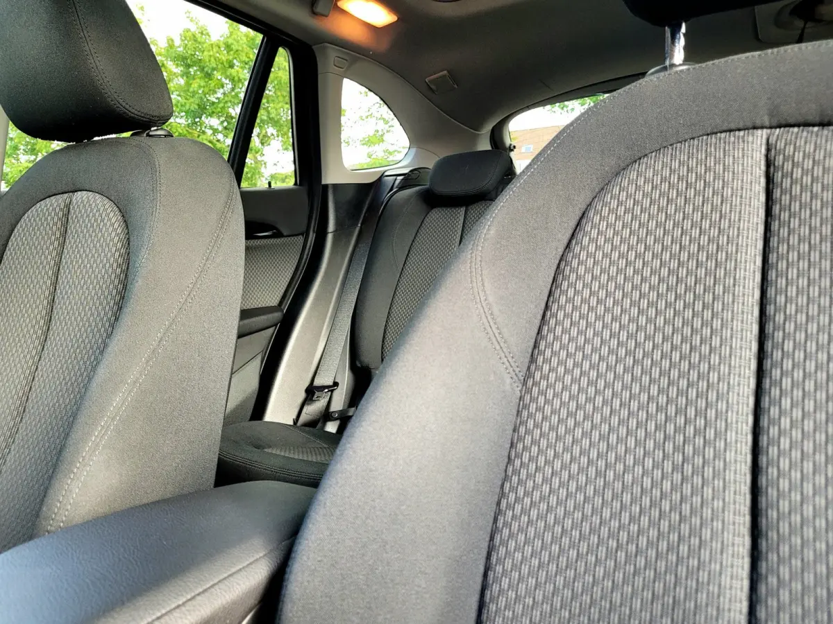 SDrive18i Panorama, Camera, All-season (Pirelli), M-grille, 18"