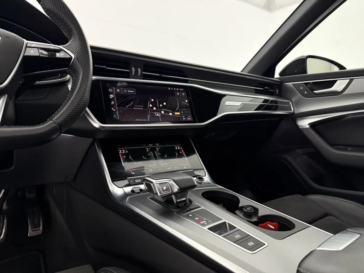 C8 55 TFSI e Quattro S-Line Competition | Pano | Sfeer | Memory | Virtual | 360° | Carplay | Cruise | Trekhaak