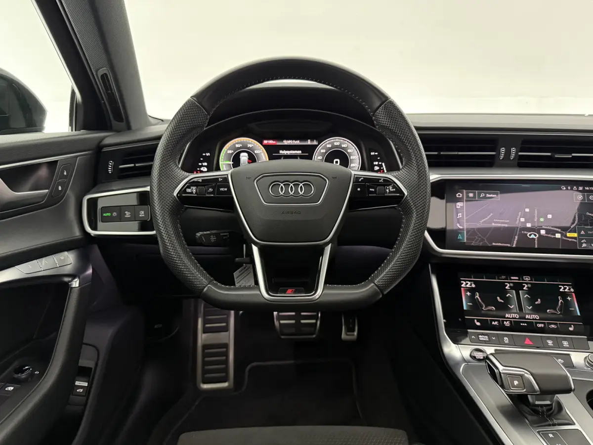 C8 55 TFSI e Quattro S-Line Competition | Pano | Sfeer | Memory | Virtual | 360° | Carplay | Cruise | Trekhaak