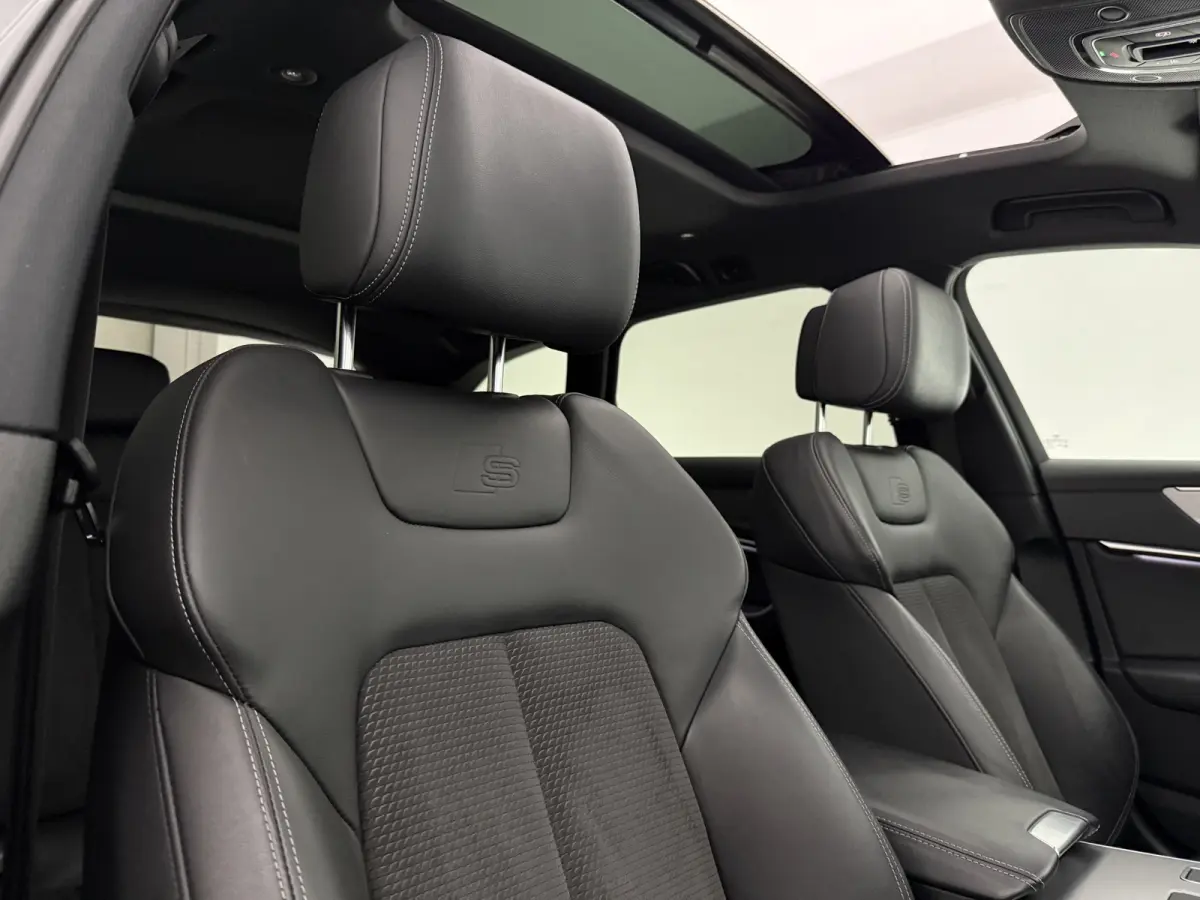 C8 55 TFSI e Quattro S-Line Competition | Pano | Sfeer | Memory | Virtual | 360° | Carplay | Cruise | Trekhaak