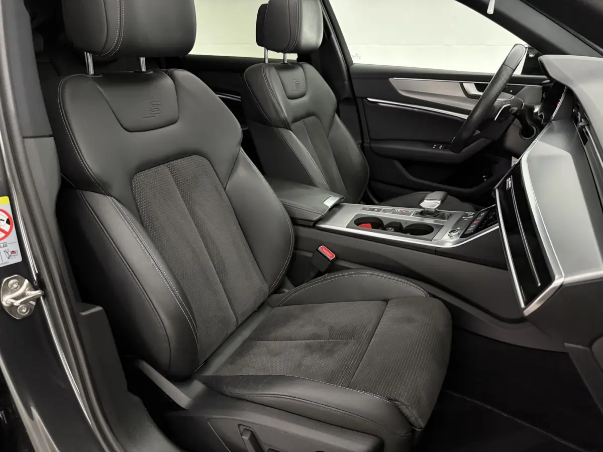 C8 55 TFSI e Quattro S-Line Competition | Pano | Sfeer | Memory | Virtual | 360° | Carplay | Cruise | Trekhaak