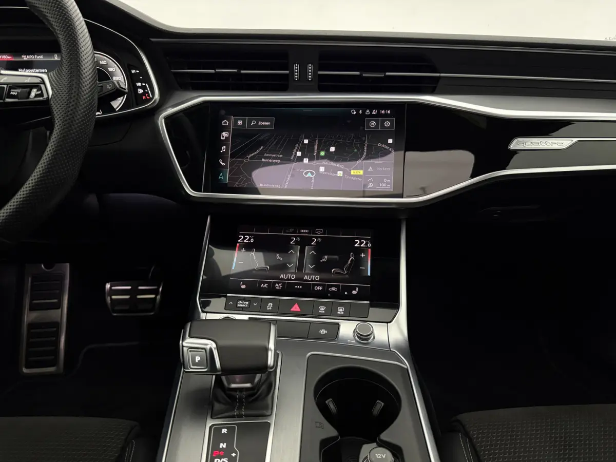 C8 55 TFSI e Quattro S-Line Competition | Pano | Sfeer | Memory | Virtual | 360° | Carplay | Cruise | Trekhaak