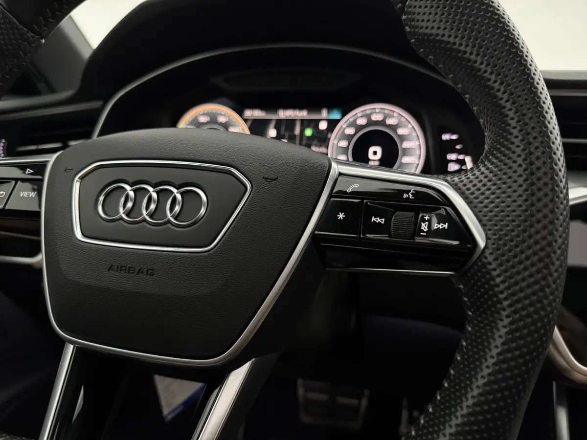 C8 55 TFSI e Quattro S-Line Competition | Pano | Sfeer | Memory | Virtual | 360° | Carplay | Cruise | Trekhaak