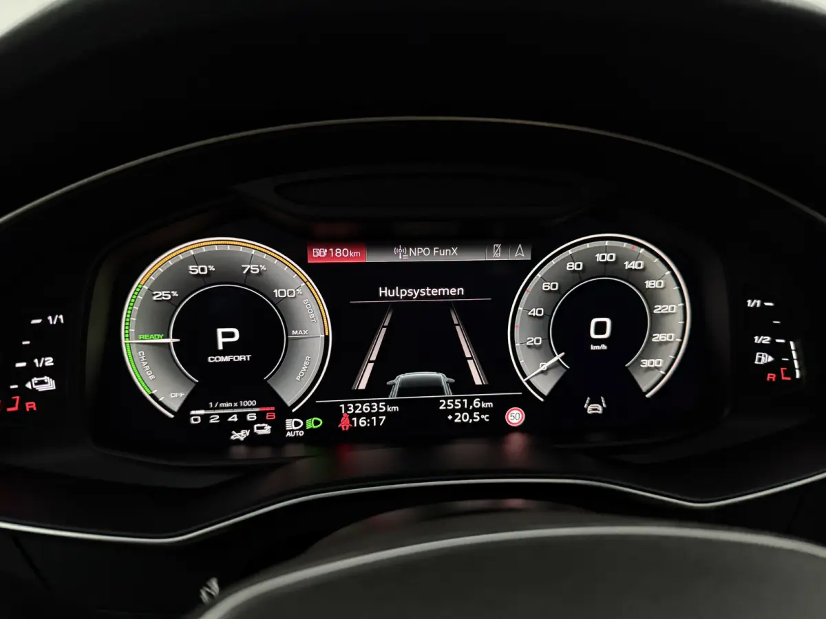 C8 55 TFSI e Quattro S-Line Competition | Pano | Sfeer | Memory | Virtual | 360° | Carplay | Cruise | Trekhaak