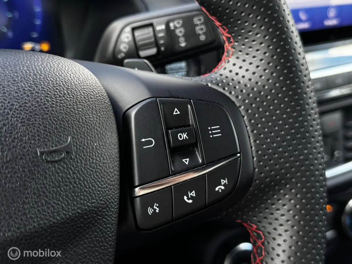 1.0 EcoBoost ST-Line Camera*B&O-Audio*Carplay