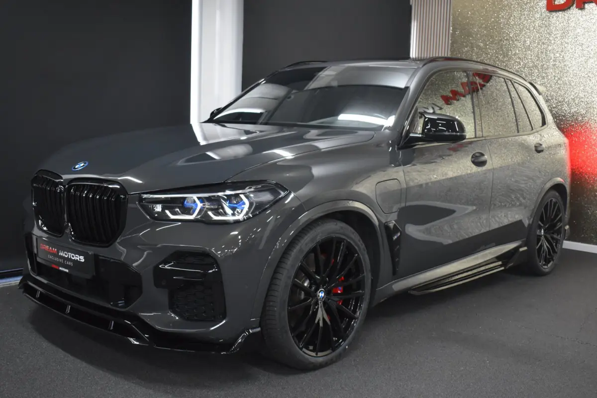 45e M-Sport xDrive 394pk | AKRAPOVIC | M-STOELEN | SKY LOUNGE
