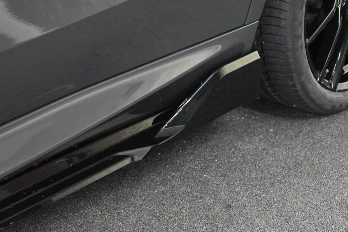 45e M-Sport xDrive 394pk | AKRAPOVIC | M-STOELEN | SKY LOUNGE