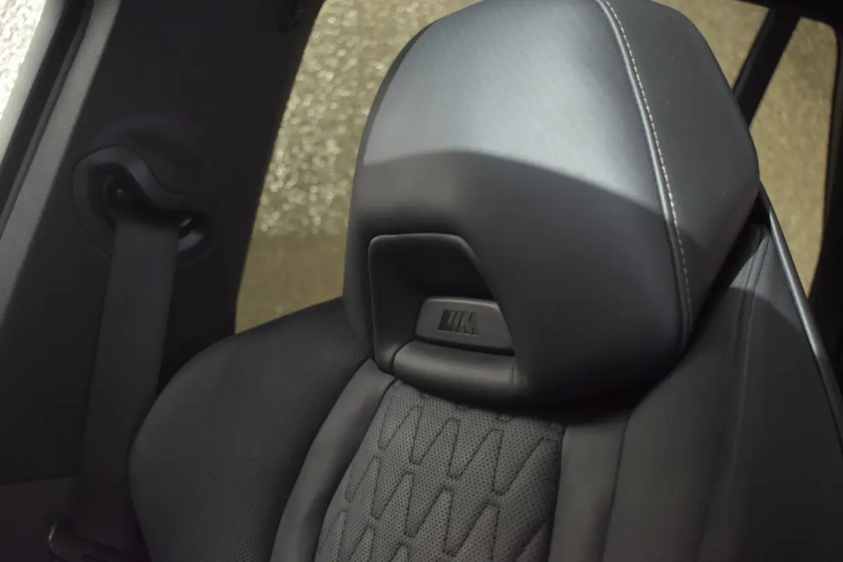 45e M-Sport xDrive 394pk | AKRAPOVIC | M-STOELEN | SKY LOUNGE