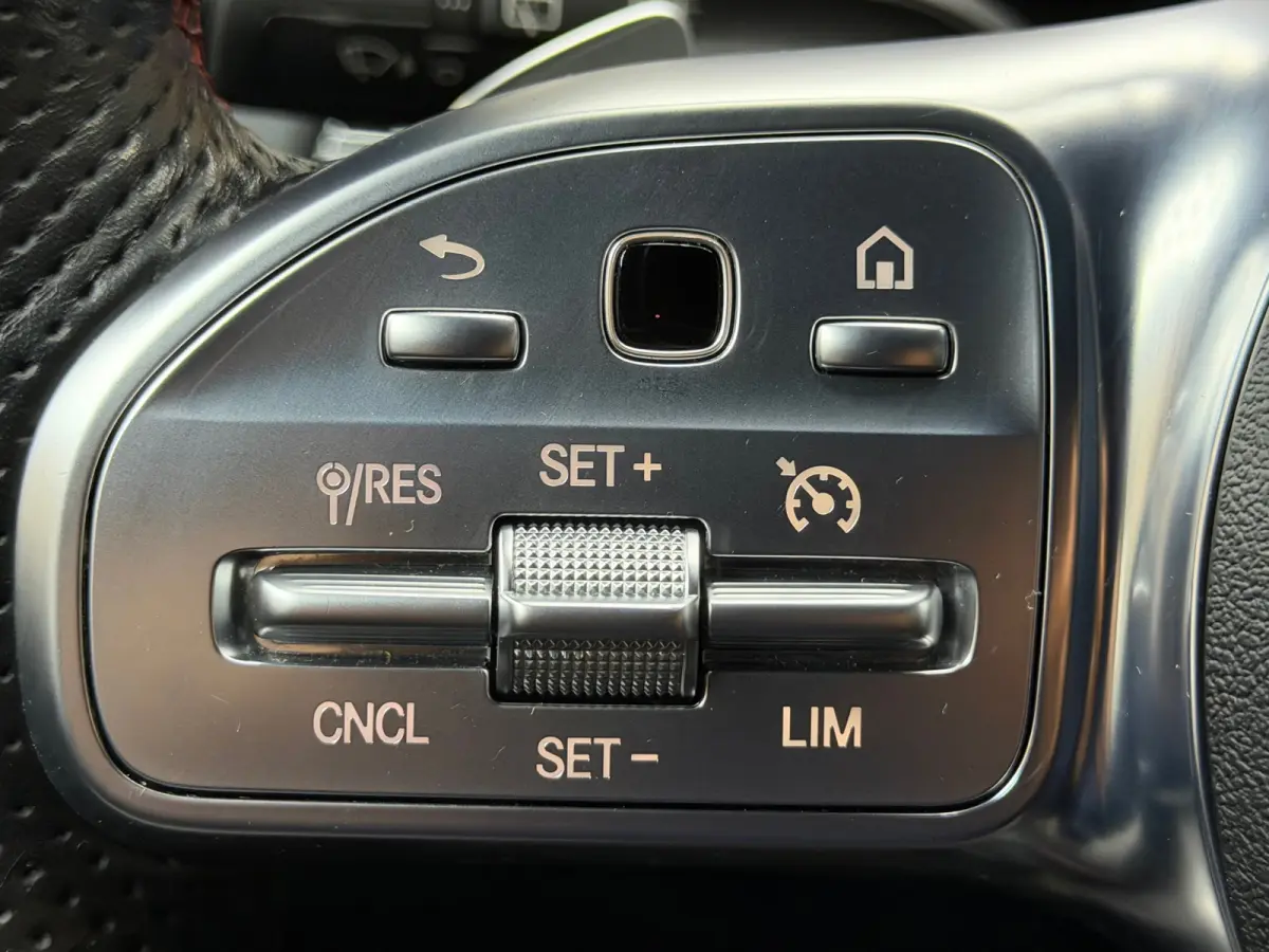 200 Business Solution AMG Navigatie clima Cruise Camera LM